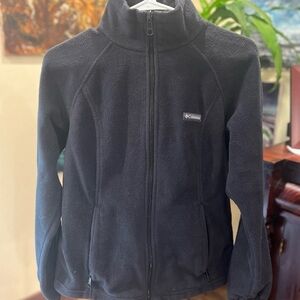 Columbia fleece size medium in GUC